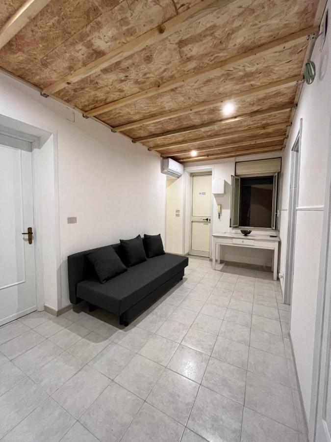 Harin House Casa Vacanze ปาแลร์โม ภายนอก รูปภาพ